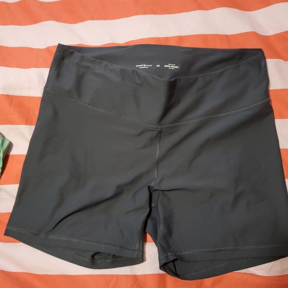 BUNDLE OF 4 - old navy 2x biker shorts - Picture 4 of 12
